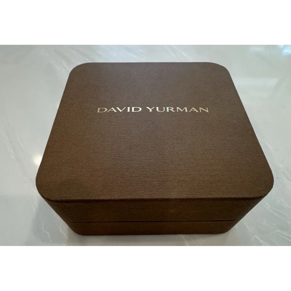 Authentic David Yurman Jewelry Presentation Box 4.5 x 4.5 x 2.25